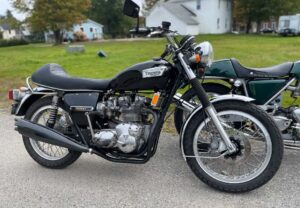 Triumph Trident