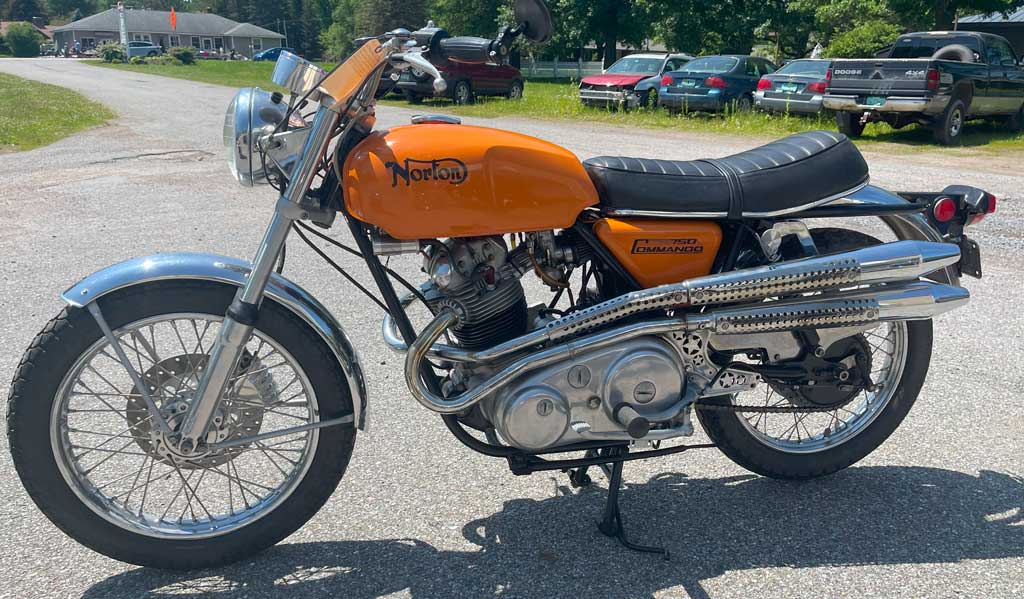 1973 Norton Commando 750
