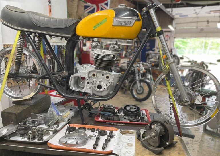 1976 Triumph T140 750