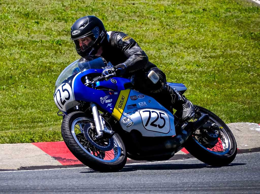 Peter Booth racing as Team Skippy